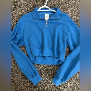 Aritzia TNA Airy Fleece Perfect Halfzip Sweater Blue